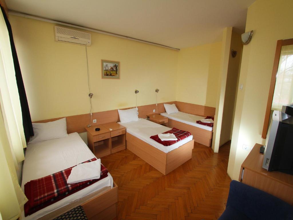 Aleksander A Inn Subotica Pokoj fotografie